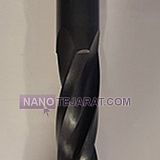 Three-Flute and Four-Flute Drills Three-Flute and Four-Flute Drills